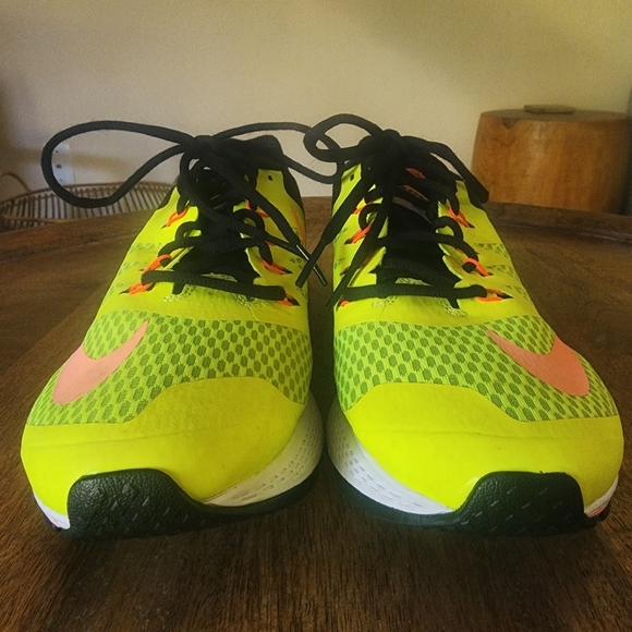 Nike Air Zoom Elite 7 Neon Yellow Hot Pink Lace Up Running Sneakers Mens Size 8 - Picture 2 of 15
